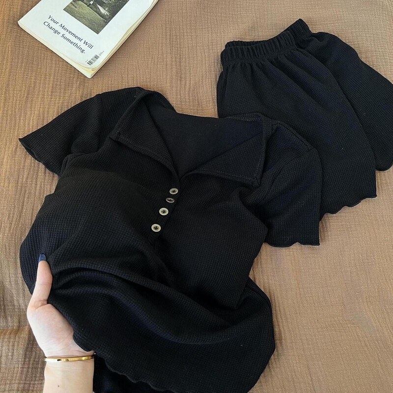 High-End, Petite-Sized, Solid-Color Women's Pajamas, New Summer Style with Chest Pads, Skin-Friendly, Soft, and Suitable for Wearing Outside as a Loungewear Set