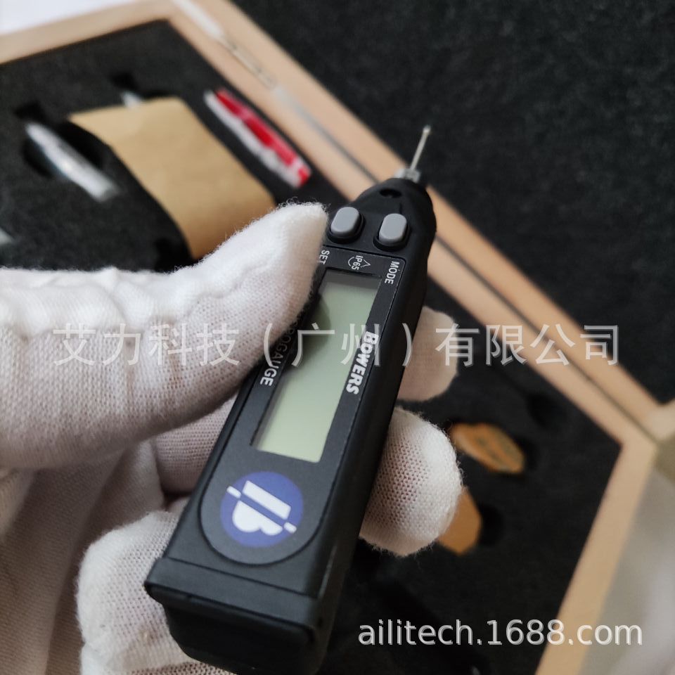 英国宝禾BOWERS数显内径千分尺SMG010M SMG011M SMG012M