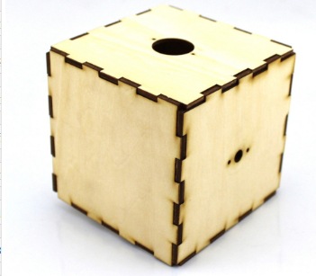Caja cuadrada pequeña de bricolaje (96*96mm) de madera