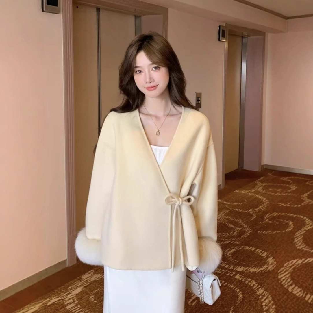 (2개) 앰버 울 코트 여자 짧은 양면 캐시미어 코트 폭스 모피 2024 새로운