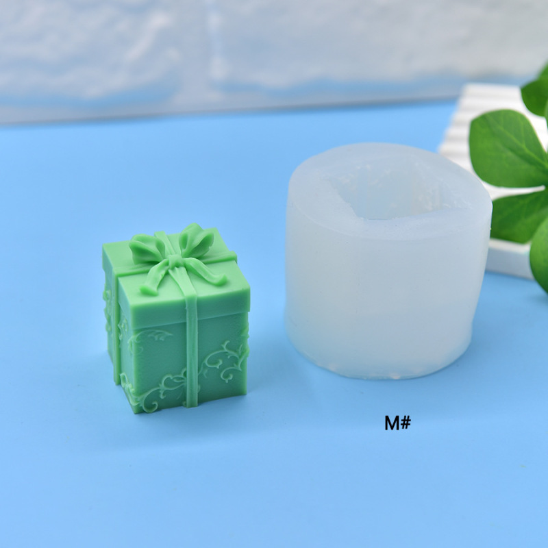 クリスマスギフトボックス型シリコンモールド 石鹸シリコンモールド フォンダンDIYキャンドルモールド|undefined
