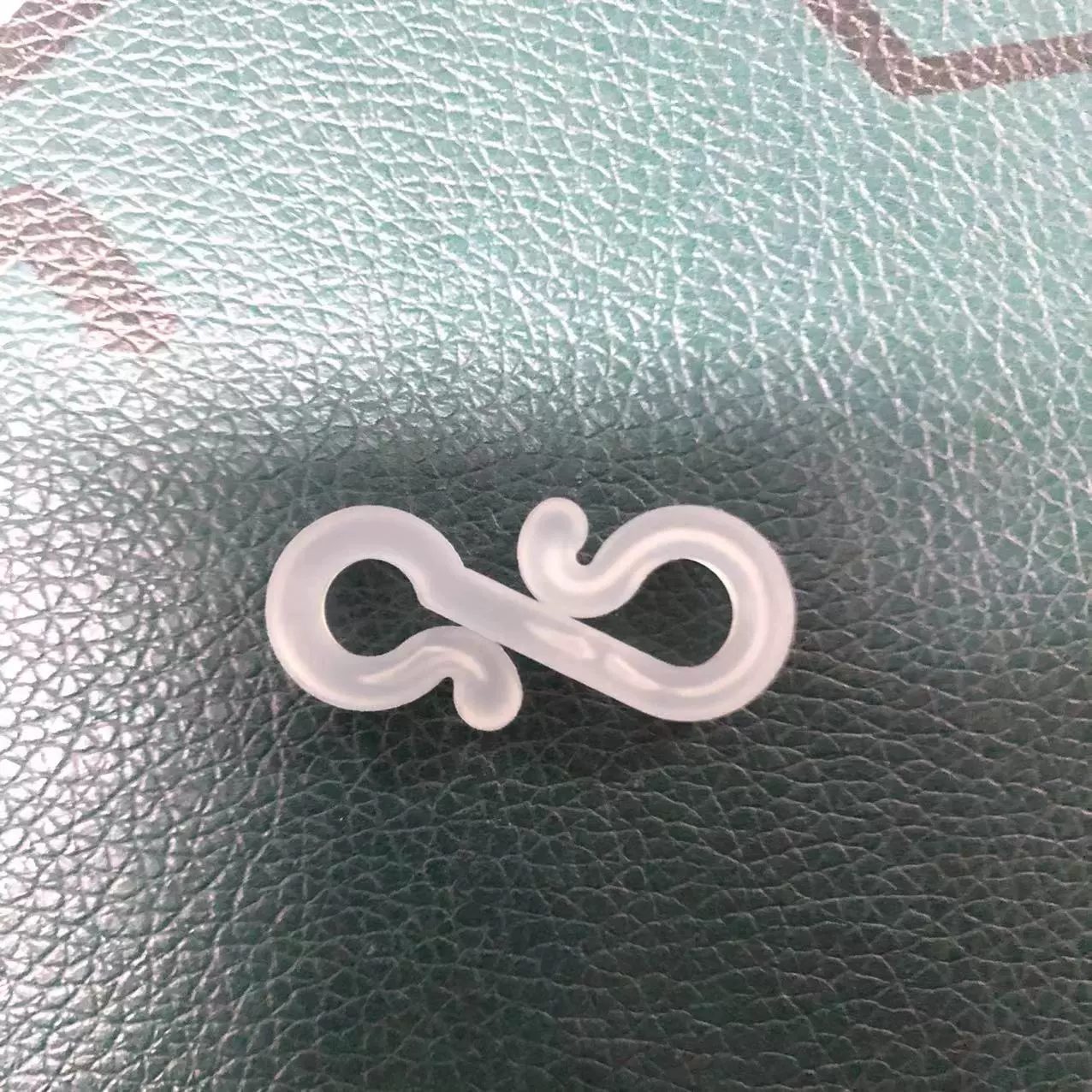 现货供用 圣诞灯夹 S型小灯钩  圣诞节装饰夹