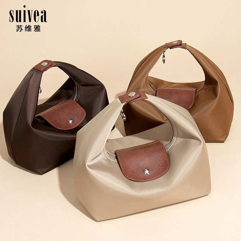 2026 Spring/Summer New Waterproof Nylon Korean Ins Style Underarm Dumpling Bag Large Capacity Commuter Crossbody Bag For Women