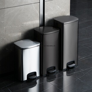 Commercial Stainless Steel Trash Can Pedal Type with Lid Large Capacity Large Commercial Bathroom Direct Waste Paper Bin 30L