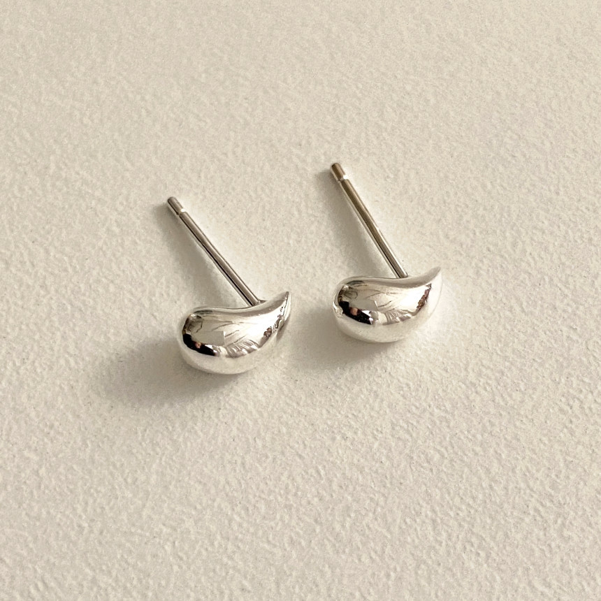 2g Weight 925 Sterling Silver Ear Needle Material 18K Gold Plated Plating Material Ear Studs Classification 1 Pair Quantity Daily Occasion 925 Sterling Silver Material Water Droplets Pattern All Seasons Season Women's Gender Simple Style Style 1 Pair 18K Gold Plated 925 Sterling Silver 925 Sterling Silver Earrings Water Droplets Ear Studs 15