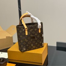 ϻ2025¿W͹Ŵưٴ߼ޱޱŮʿб