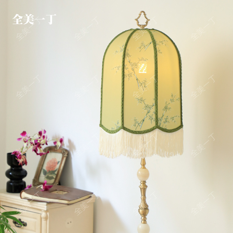 American Style New Chinese lantern floor lamp Chinese style fabric retro living room dining room B & B tea house decorative lamp