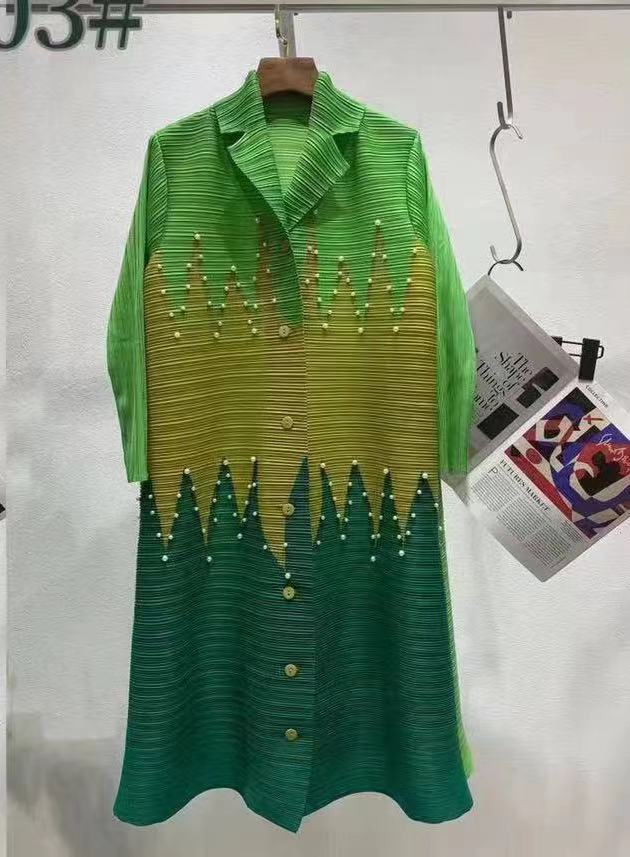 Vêtements pour femmes robe nouvelle robe plissée tempérament féminin contraste de couleur jupe perlée plissée ample_voghion.com