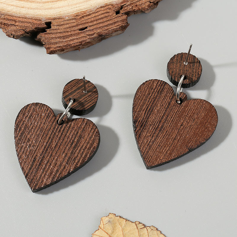 1 Pair Retro Heart Shape Wood Handmade Womenu0027S Drop Earrings