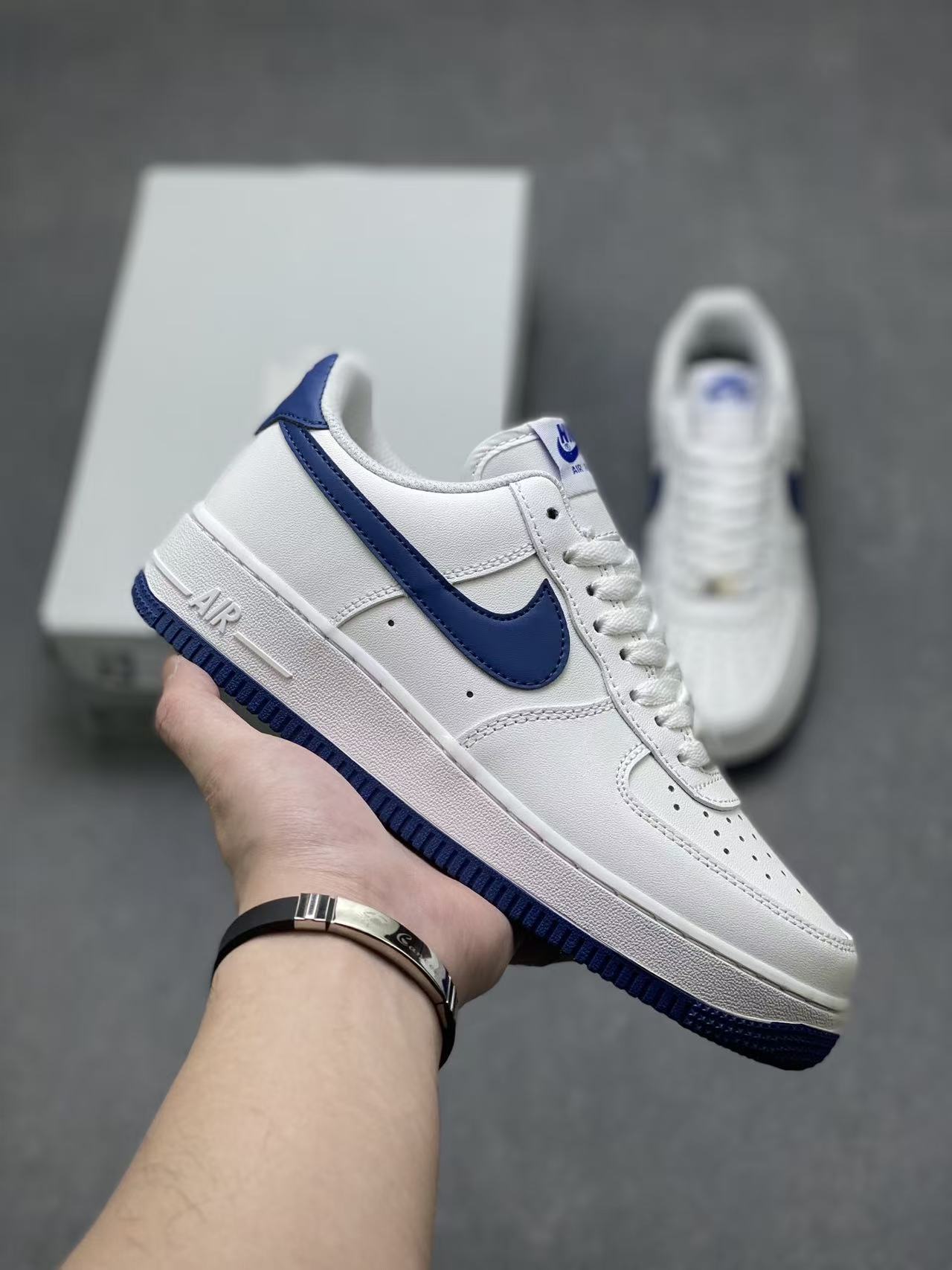 Zapatos de comercio exterior transfronterizo Putian AF1 Fuerza Aérea No. 1 blanco puro negro puro zapatos de patina baja para hombres y mujeres zapatos deportivos casuales