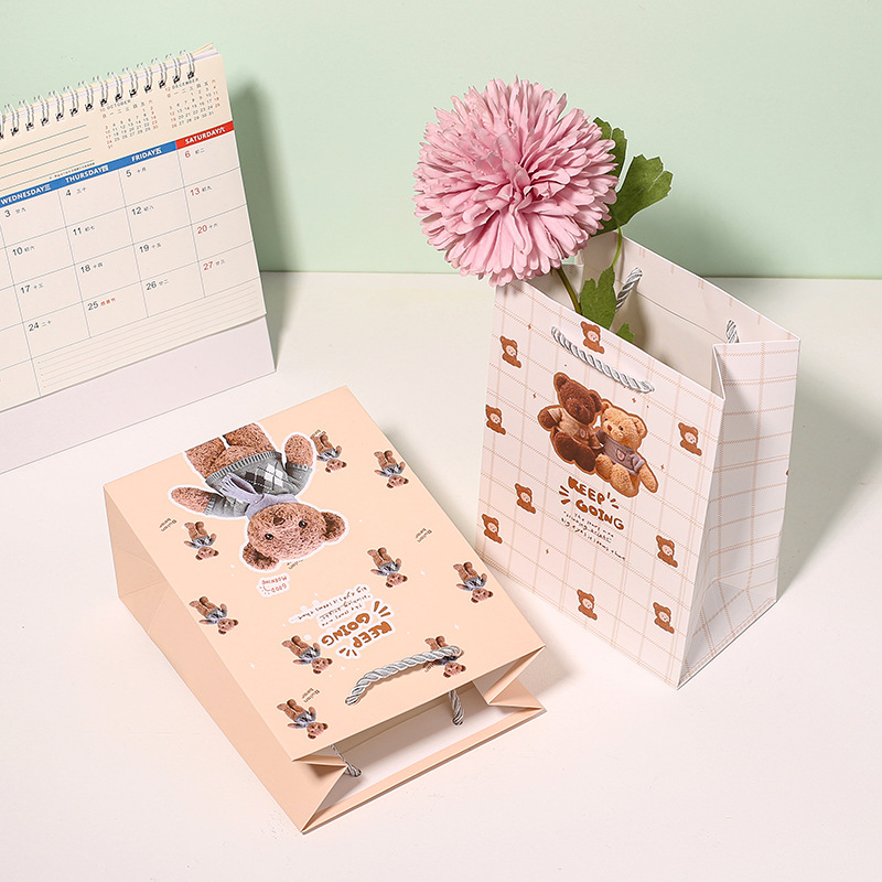 卡通手提袋服装购物袋精美伴手礼袋儿童礼物纸袋包装袋个性礼品袋