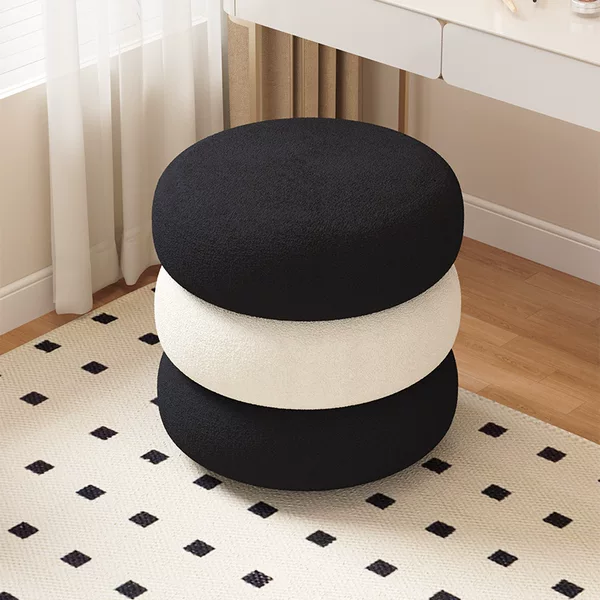 Cross-Border Cream Makeup Influencer Girl Stool Home Bedroom Dressing Table Light Luxury Lambswool