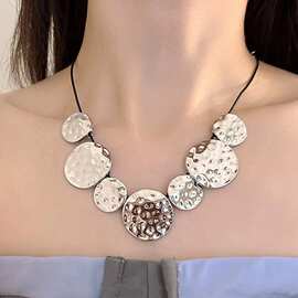 跨境ins风简约金属圆形麻面吊坠项链necklace 时尚高级感单层锁骨