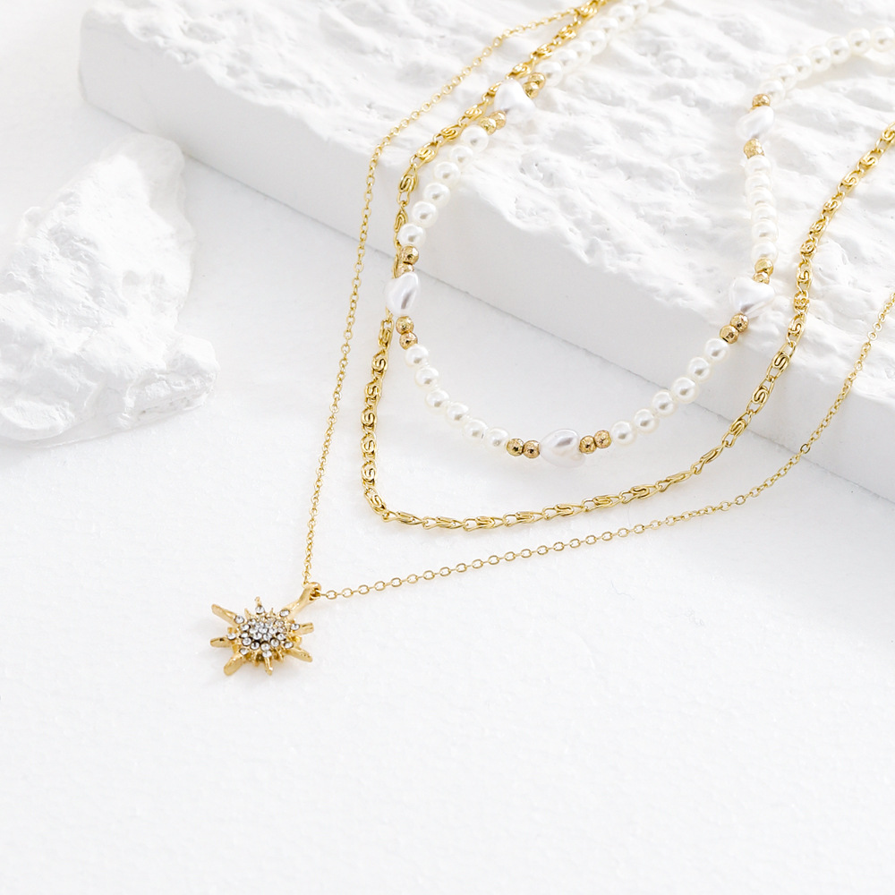 Fashion Geometric Star Imitation Pearl Alloy Plating Necklace