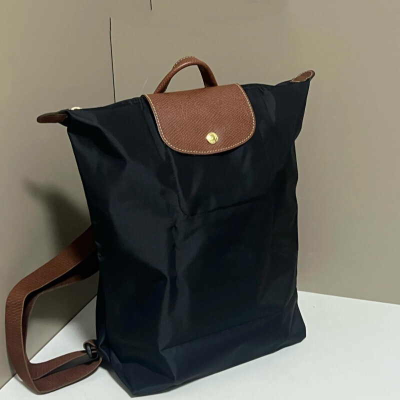 Longxiang's New Dumpling Bag, Classic Fashion Backpack, Travel, Sports and Leisure, Versatile Large-Capacity Commuter Bag