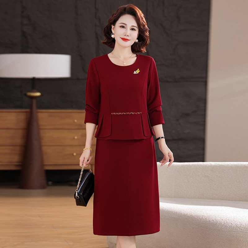 Mother's Dress 2025 New Middle-Aged and Elderly Fake Two-Piece Spring and Autumn Cheongsam Dress for Women Dropshipping