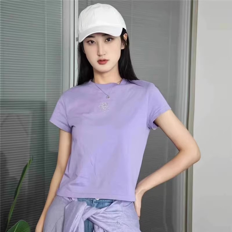 Áo thun nữ cổ tròn cotton thêu hoa hồng tay ngắn — Màu đen ngọt ngào chi tiết 6