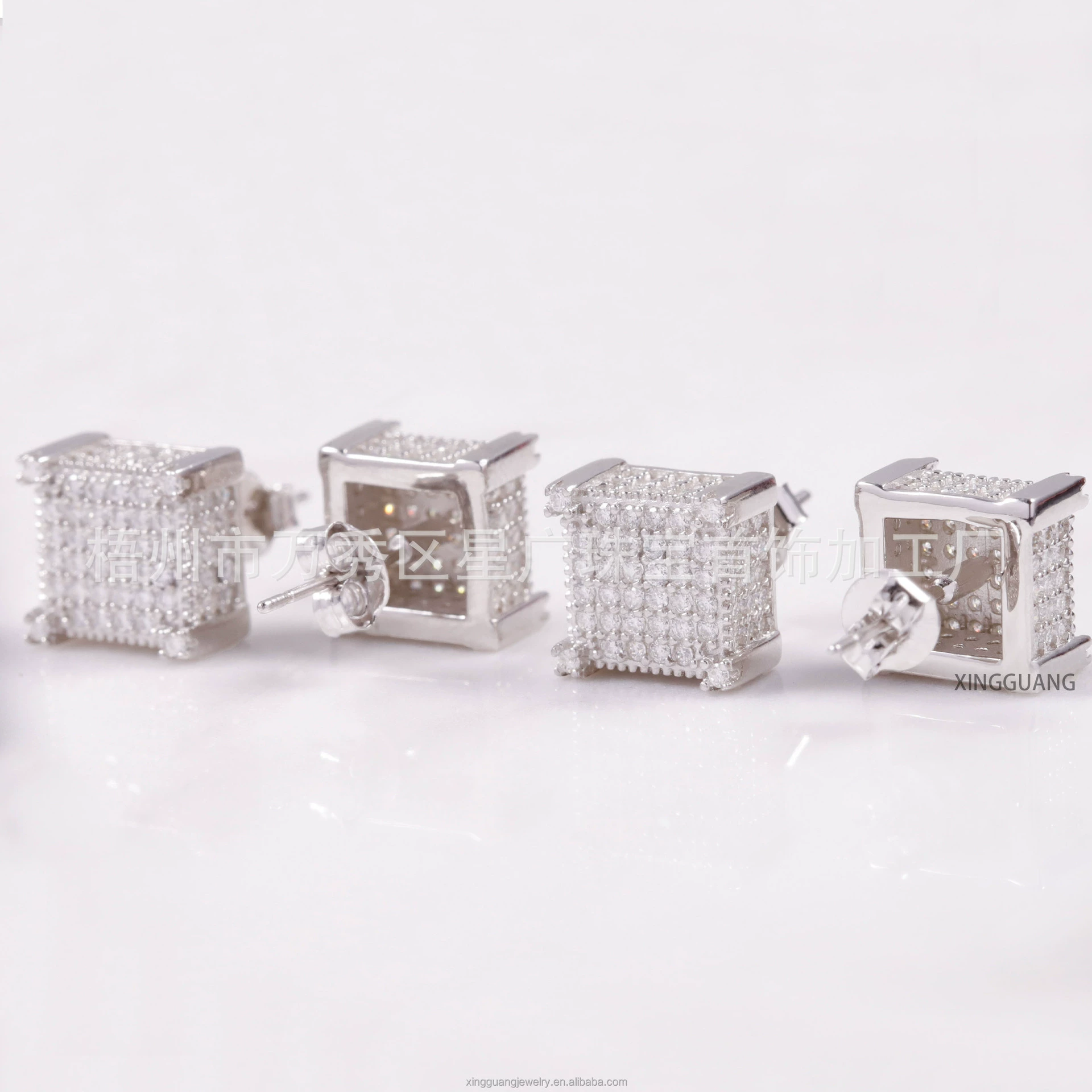 Классические квадратные серьги в стиле хип-хоп для мужчин и женщин, полностью инкрустированные муассанитом из серебра 925 пробы, персонализированные модные брендовые серьги в наличии.