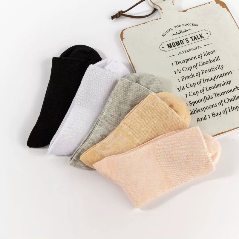 Summer Women's Loose Mesh Socks, Thin Mid-Calf Cotton Socks, Sweat-Absorbent and Breathable Mesh Mid-Calf Socks, Large Wide-Mouth Socks for Middle-Aged and Elderly People