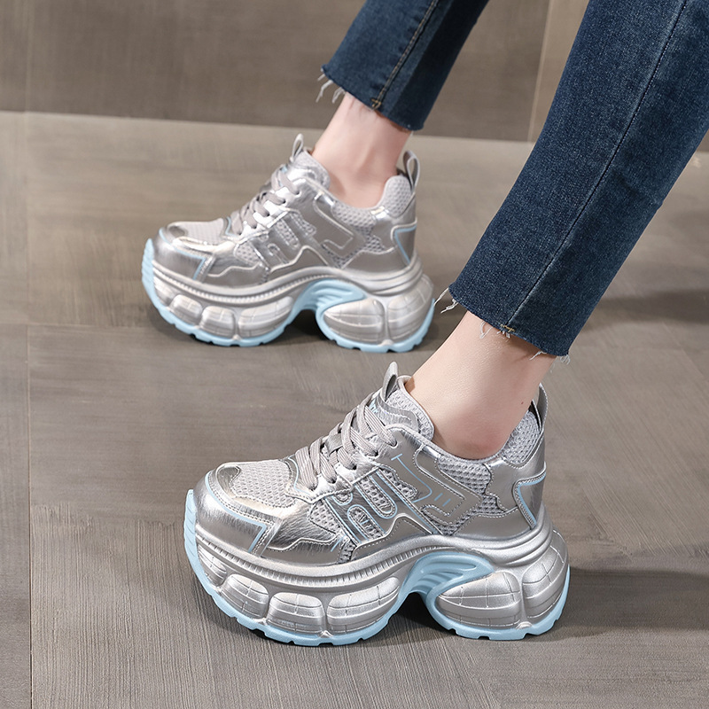 Giày sneaker nữ chunky đế dày mặt lưới thoáng khí, phong cách thể thao — màu trắng