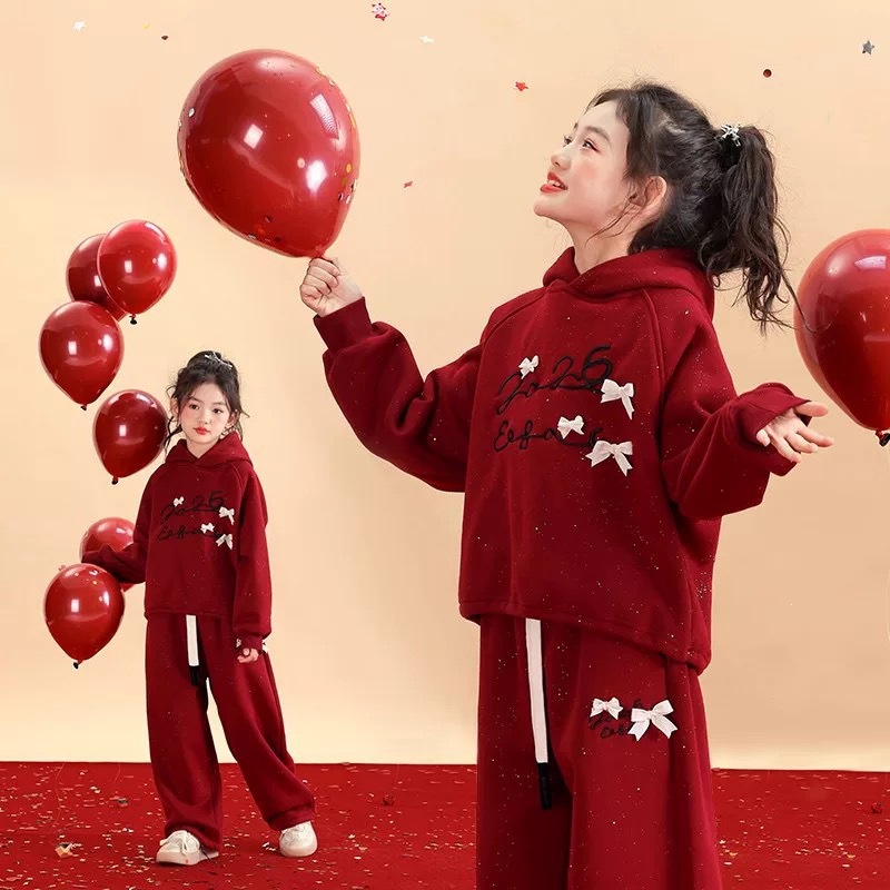 Girls' Hoodie Set, Winter New Year's Red Sweatshirt and Pants, Fleece-lined Two-Piece Set