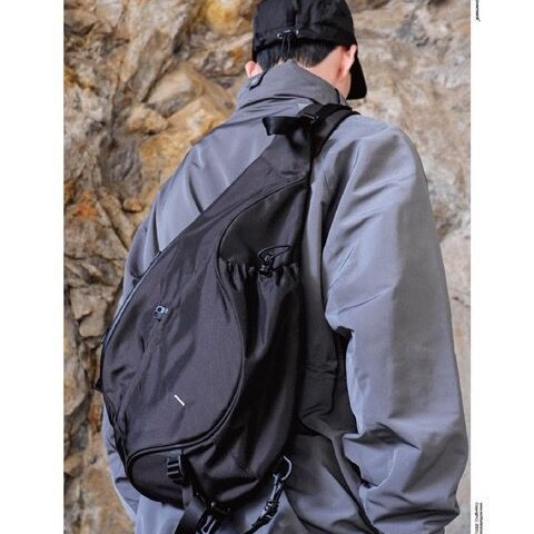 001 2024 Nuevo bolso bandolera de gran capacidad para hombre, estilo casual deportivo, con diseño de gota de agua, ideal para actividades al aire libre._voghion.com
