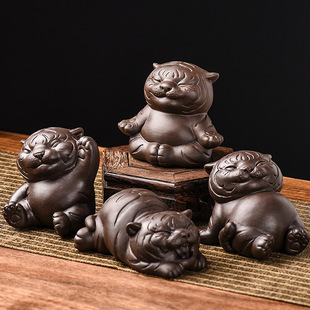 Purple Clay Tea Pet 2022 New Year of the Tiger Can Raise Fine Tea Set Accessories Table Tiger Ornaments Handmade Cute Tea Toys