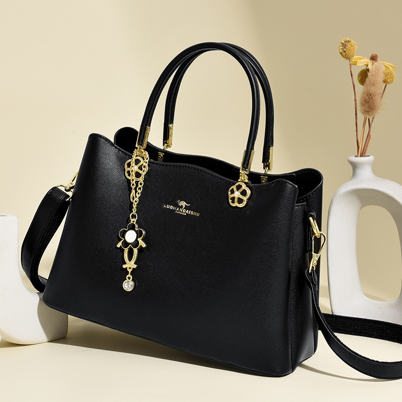 Women's Handbags 2025 New Arrival Banquet Bag Large Capacity Textured Shoulder Bag Crossbody Bag Stylish Gift For Mother - Thumbnail 8