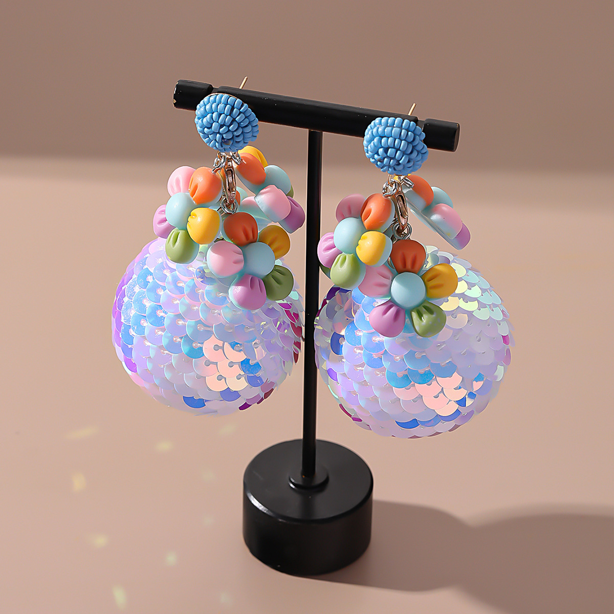 Neue Stil Kreative Blume Pailletten Ball Anhänger Ohrringe display picture 7