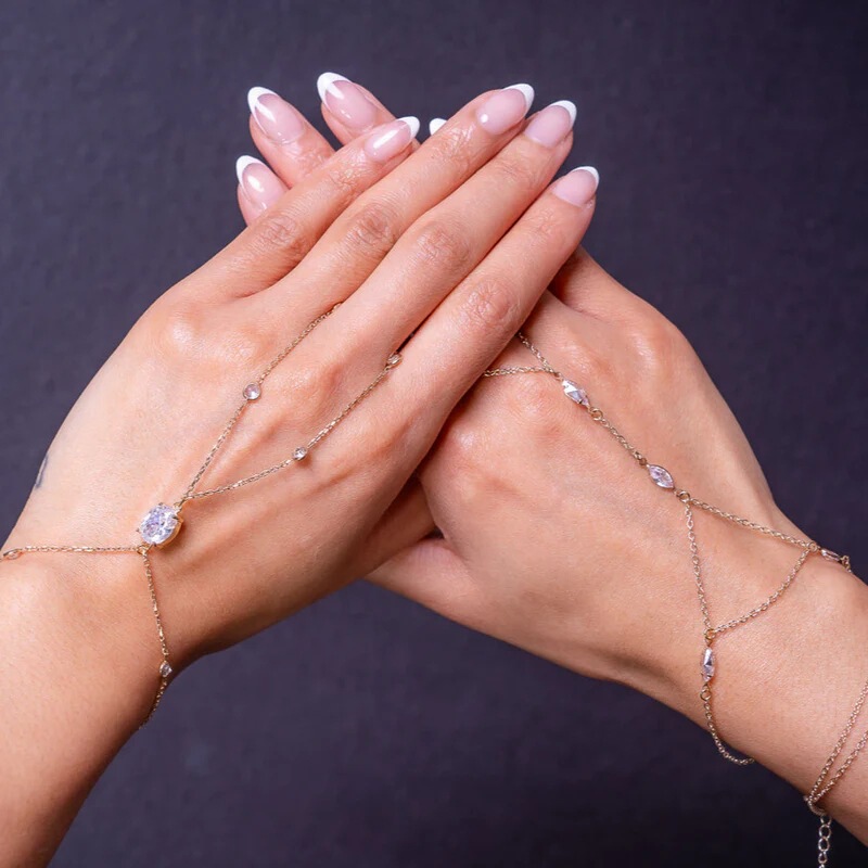 Cross-Border New Product Diamond-Encrusted Zircon Finger Bracelet European and American Fashion Ethnic Style Rhinestone Bracelet Bracelet
