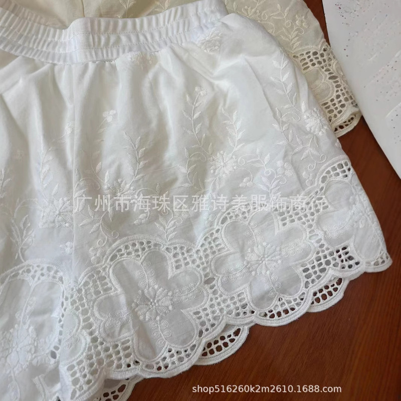 Japanese Mori Women's Sweet Cotton Embroidered Lace Shorts Women's Autumn Cream Slim Overlapped Wide-Leg A- line Pants Japanese Mori Women's Sweet Cotton Embroidered Lace Shorts Women's Autumn Cream Slim Overlapped Wide-Leg A- line Pants