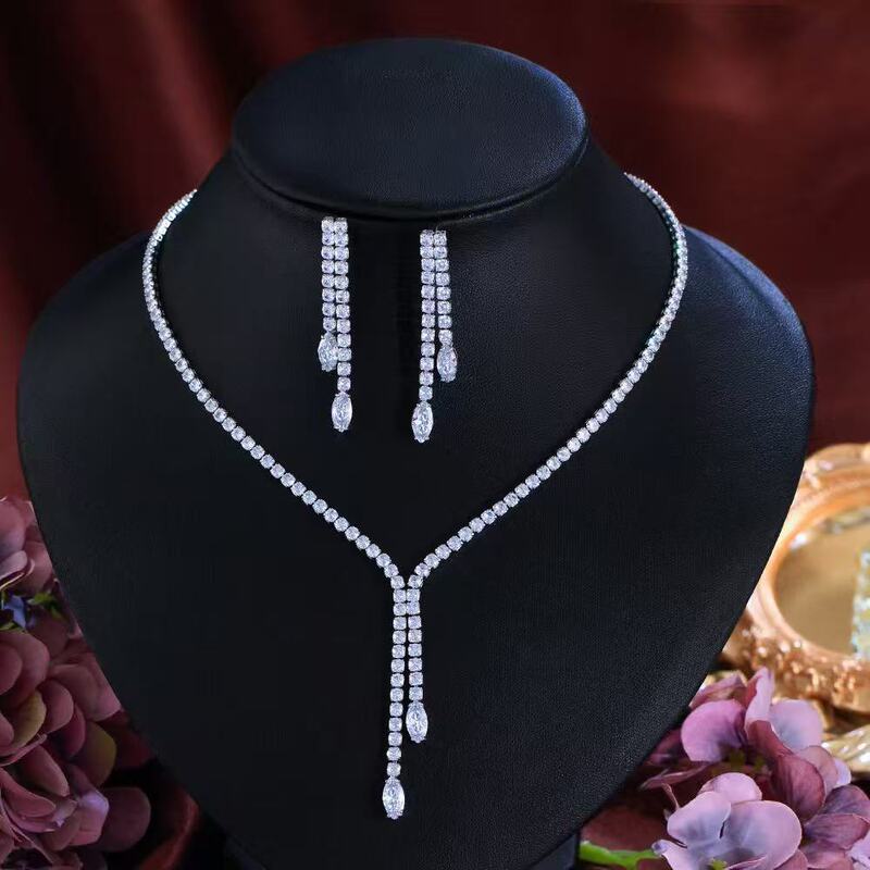 2026 Summer New Luxury Rhinestone Necklace, Earrings, and Pendant Set with Full Diamond Accents, Bridal Dress Zircon Tassel Set 2026 Summer New Luxury Rhinestone Necklace, Earrings, and Pendant Set with Full Diamond Accents, Bridal Dress Zircon Tassel Set