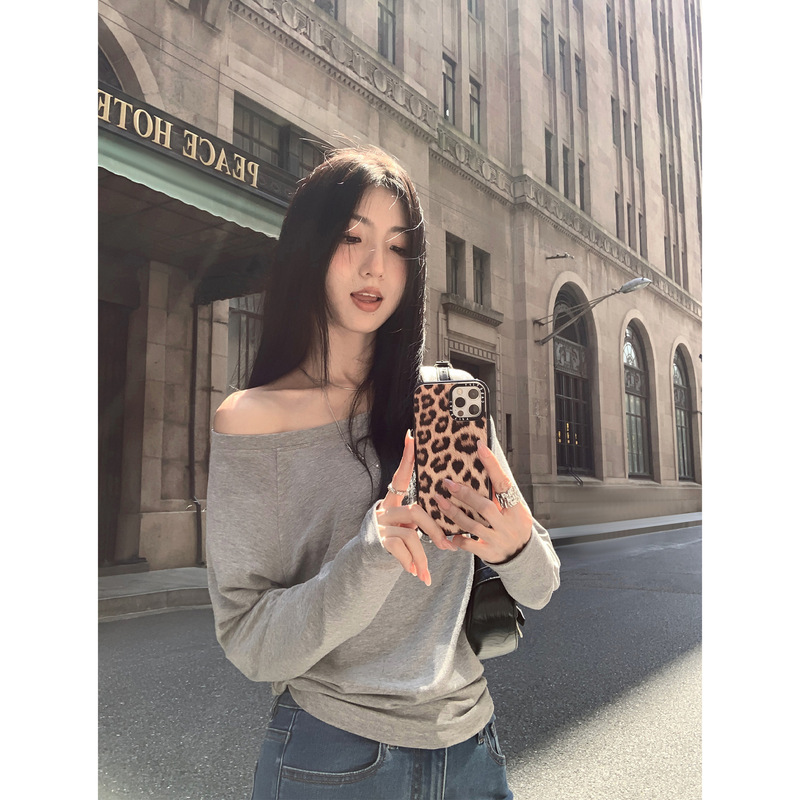 MULVAN 斜肩上衣女长袖宽松显瘦慵懒风高级感气质修身两穿露肩T恤|undefined