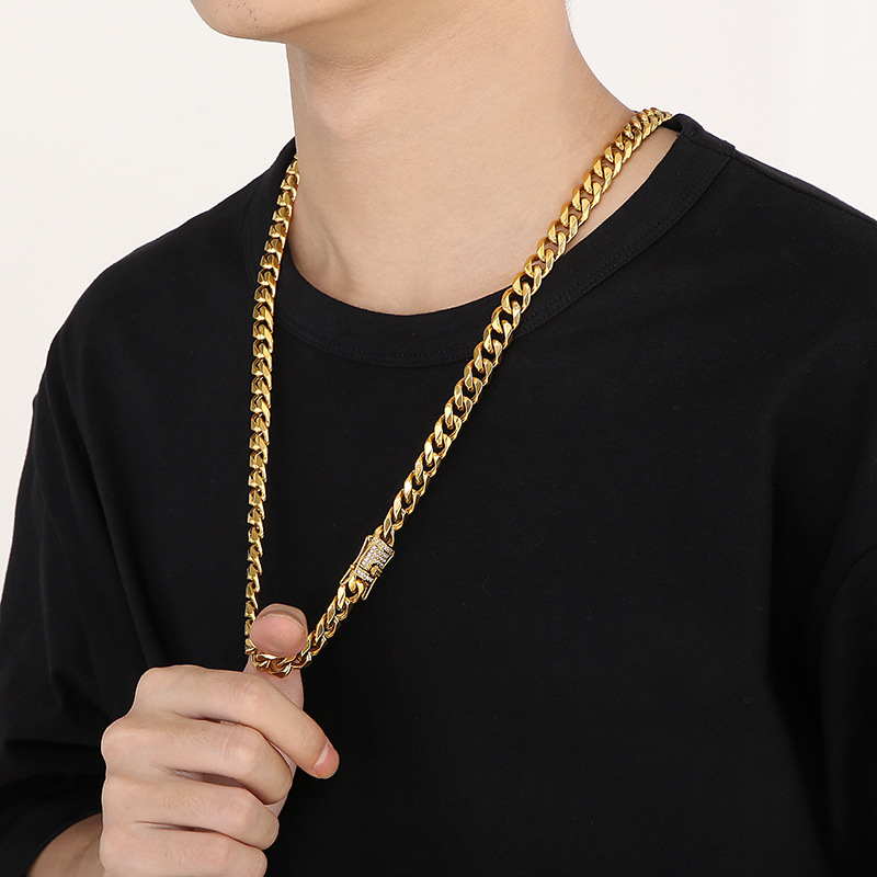 135g Weight PVD Coated Gold Plating Process 18K Real Gold Plated Plating Material 304 Stainless Steel Pendant Material Rhinestones Inlay Material Necklace Classification 304 Stainless Steel Chain Material Daily Occasion 304 Stainless Steel Material Geometric Pattern Unisex Gender Fashion Style Waterproof Non Tarnish, Inlay Craft Fashion Geometric Stainless Steel Necklace Inlay Rhinestones Stainless Steel Necklaces 15
