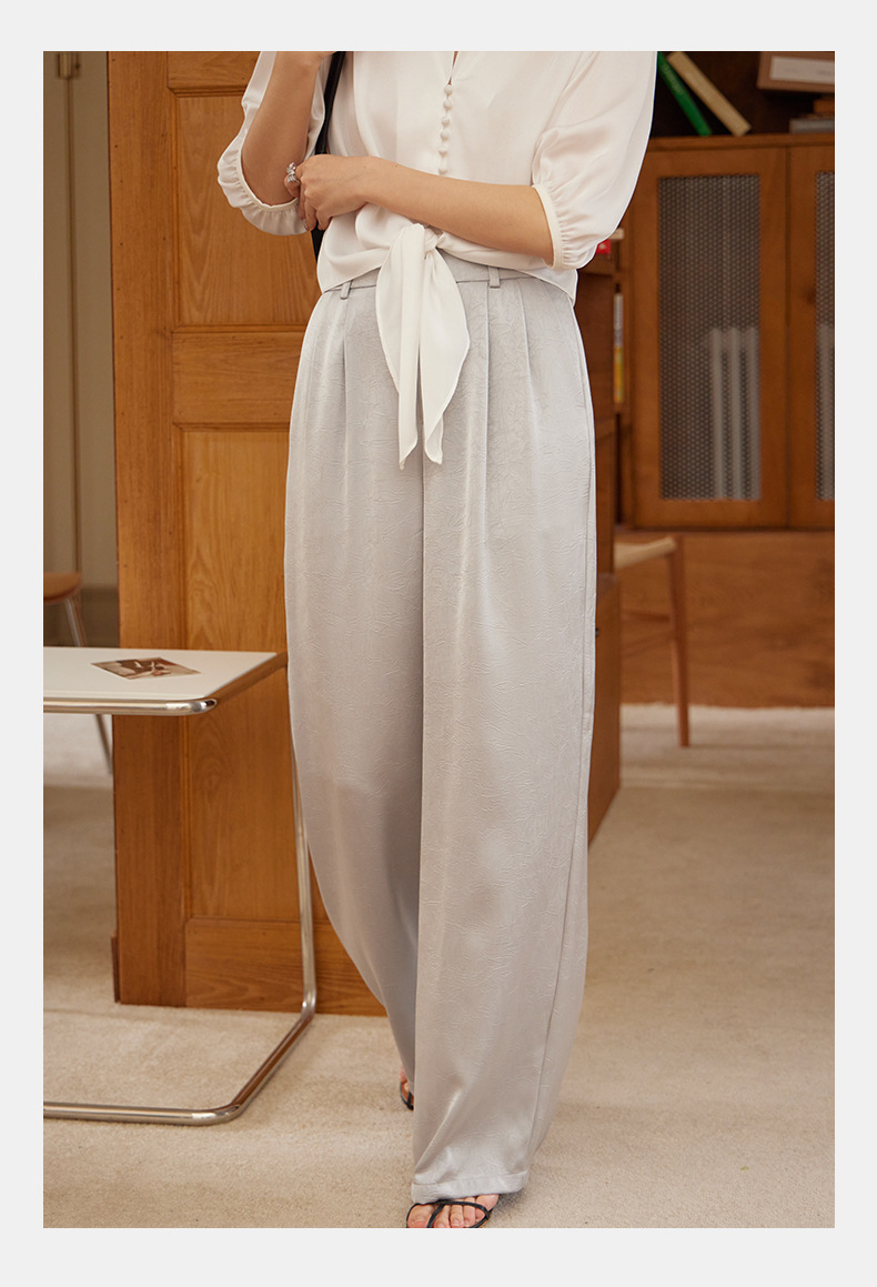 起范2024夏季新品法式知性优雅V领女士衬衫宽松显瘦缎面衬衣82911 pic 19