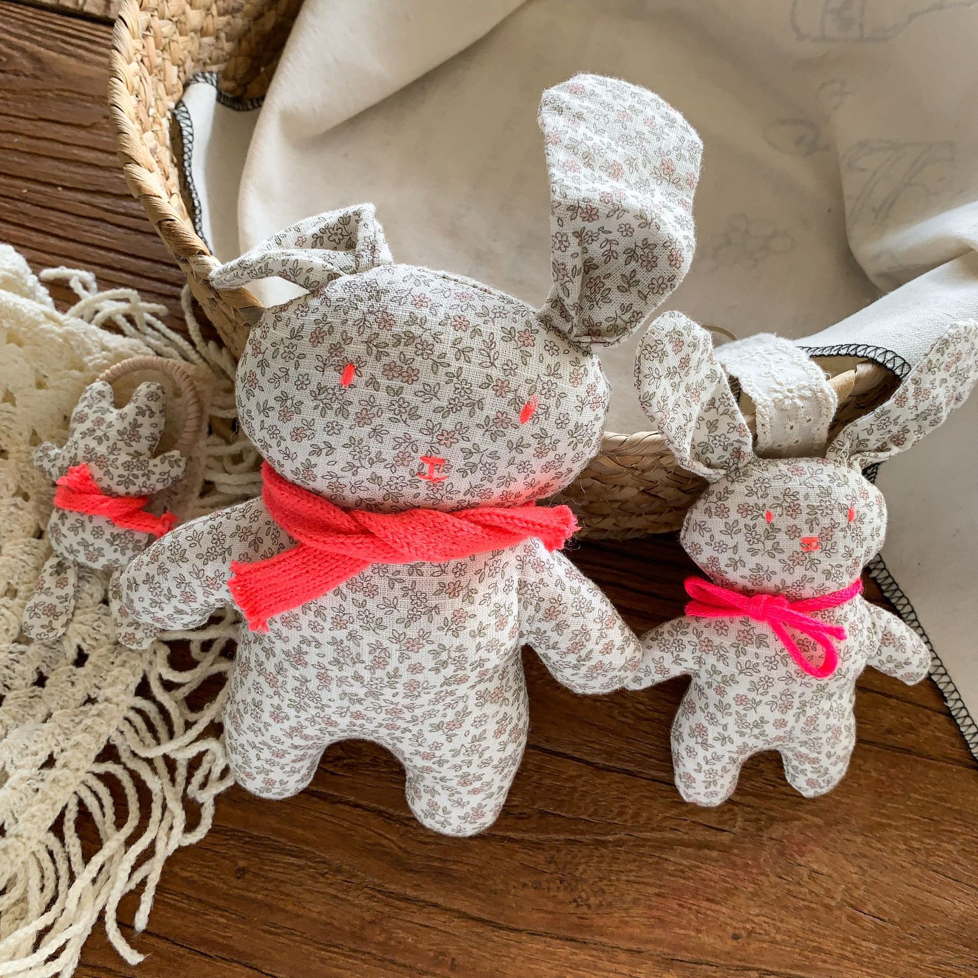 Sugar Pear ropa para niños niñas muñecas de conejo muñecas 2025 nuevo lindo muñeca de tela para niños juguetes para bebés