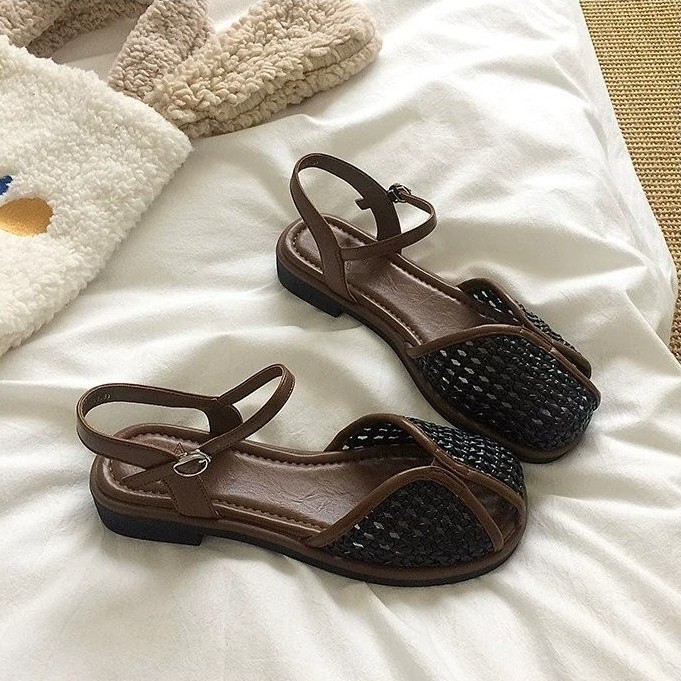 Baotou sandalias para mujeres 2026 nuevo verano coreano estilo retro hadas estilo casual suave zapatos romanos planos