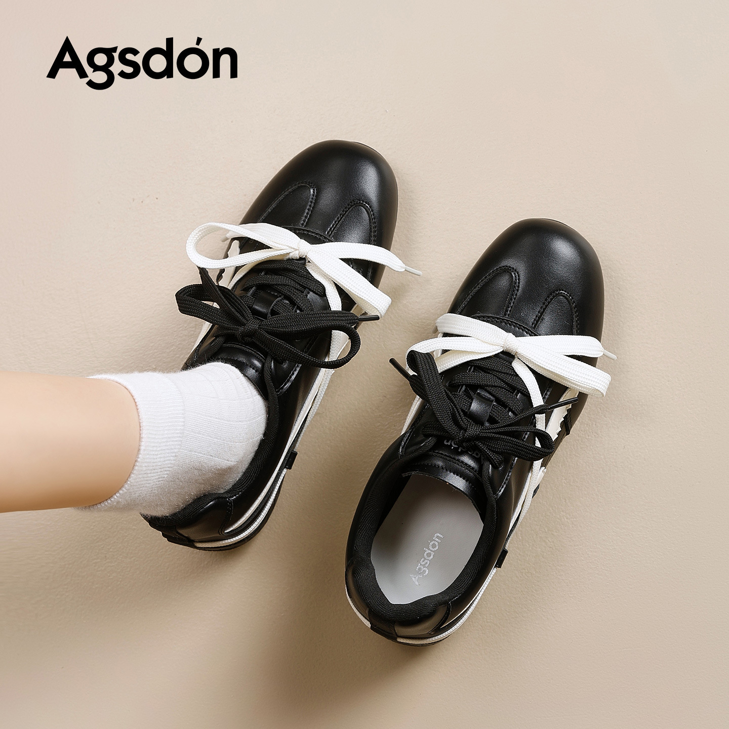 Zapatos de entrenamiento de la mujer 2025 nuevos zapatos de ballet negro de invierno casuales con suela suave