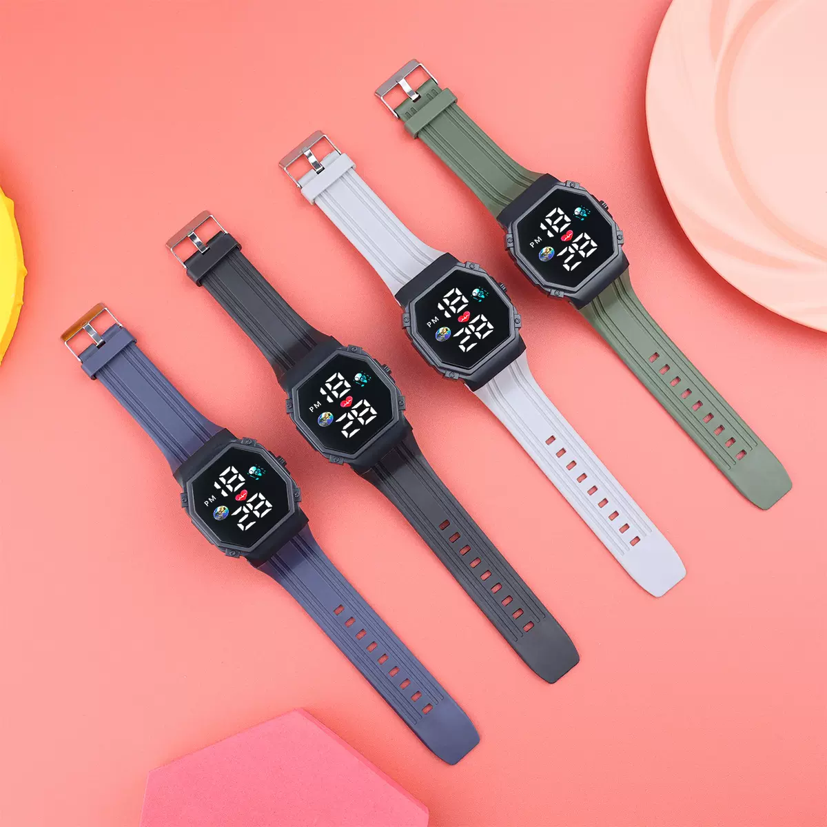 青春版个性地球太空人数显学生电子表男女情侣休闲百搭按键塑胶表