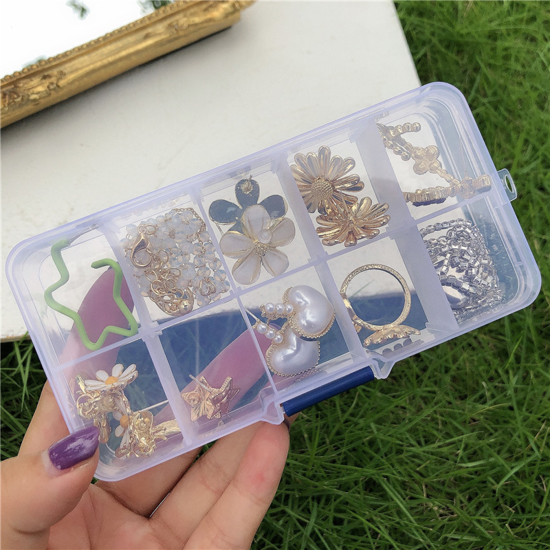 Diez-rejilla caja de almacenamiento blanco conveniente joyería de almacenamiento minimalista de plástico transparente multi-rejilla pendientes anillo caja de joyería