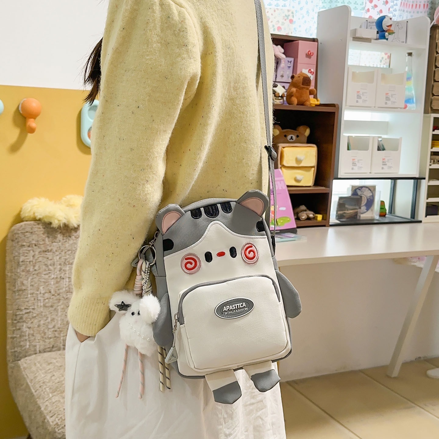 Gato verano coreano 2026 bolsos lindos japoneses mujeres caricaturas super móviles nuevas bolsas diarias de hombro