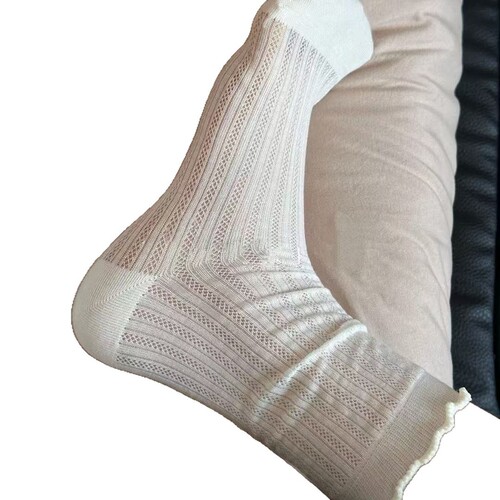 【1,376 people favorited】Summer thin women's solid color mesh hole mid-calf socks white deodorant breathable few