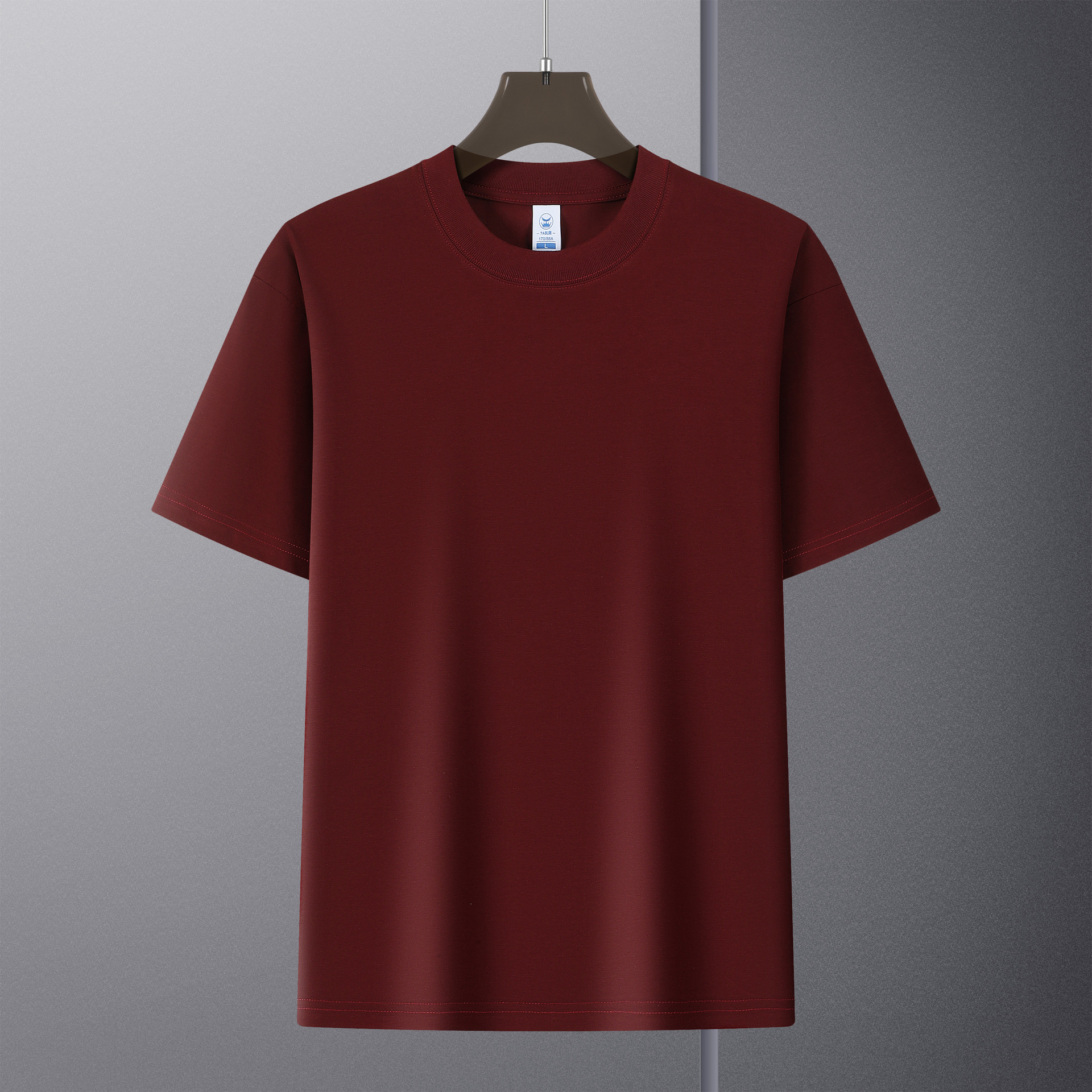 Camiseta de manga corta de peso pesado de 220 gramos de estilo americano hombre blanco suelto cuello redondo media manga camiseta de base de color sólido versátil personalizada de verano