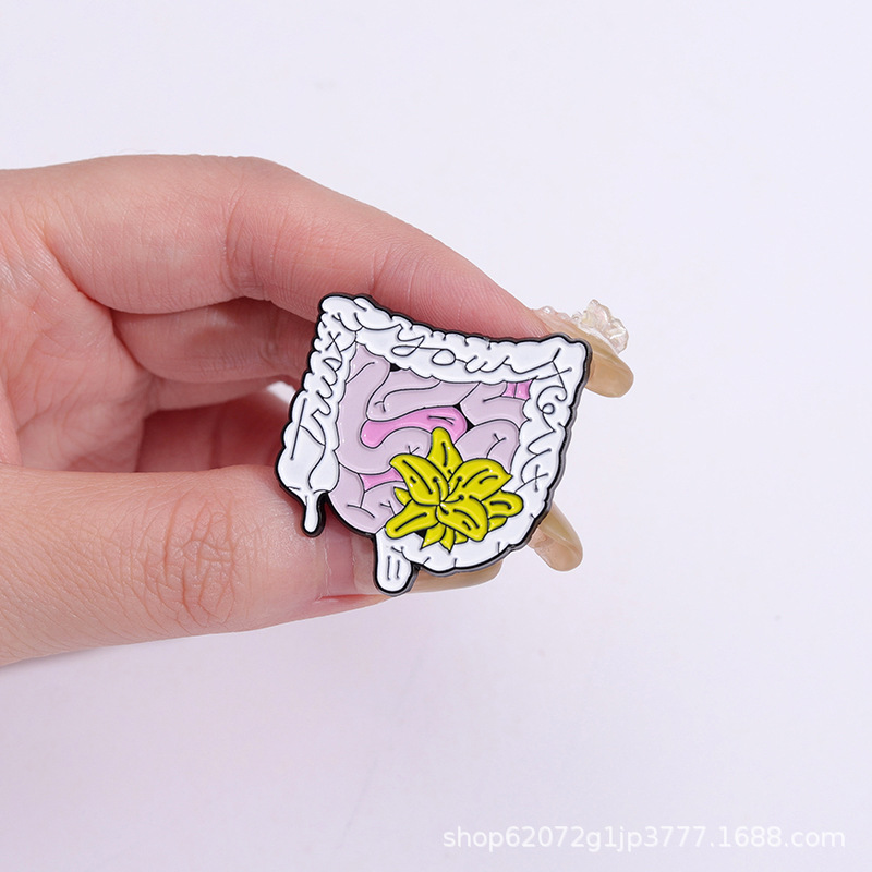 Alloy Material Cartoon Style Pin Heart Skull Alloy Stoving Varnish Unisex Brooches