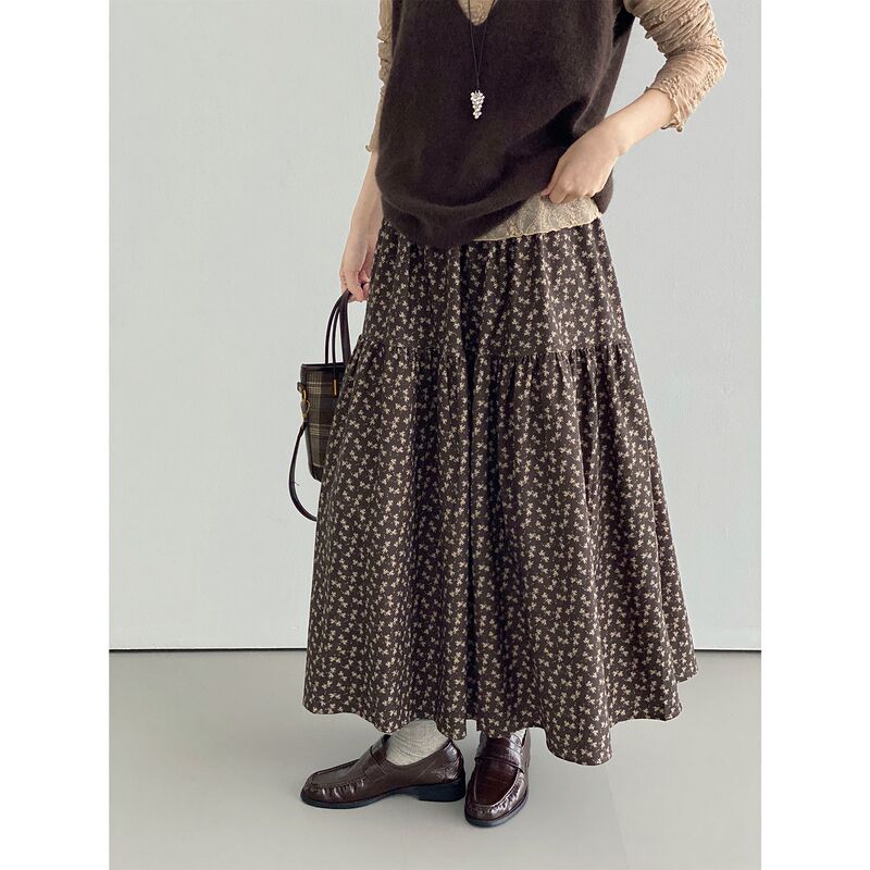 That's Right, the Artistic Vibe of a Light Makeup Look, Korean-Style Retro Floral Midi Skirt for Women, High-Waisted A-Line Skirt J6638