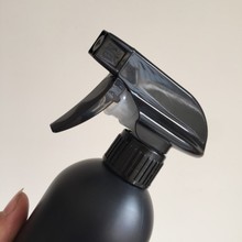 250/500ml喷雾瓶塑料瓶 全黑色喷水瓶 擦玻璃浇花喷水瓶子