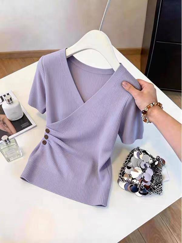 Áo thun nữ cổ chữ V phối chéo, tay ngắn, dáng suông, chất liệu len mỏng mùa hè — màu tím