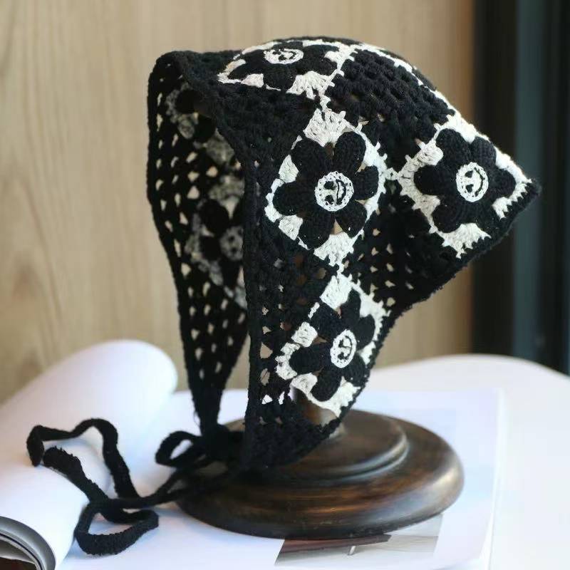 Francia cereza toallas triangulares mujeres primavera y otoño viajes padres-hijos gancho de punto flores hueco pañuelo de arte correa de pelo gorro