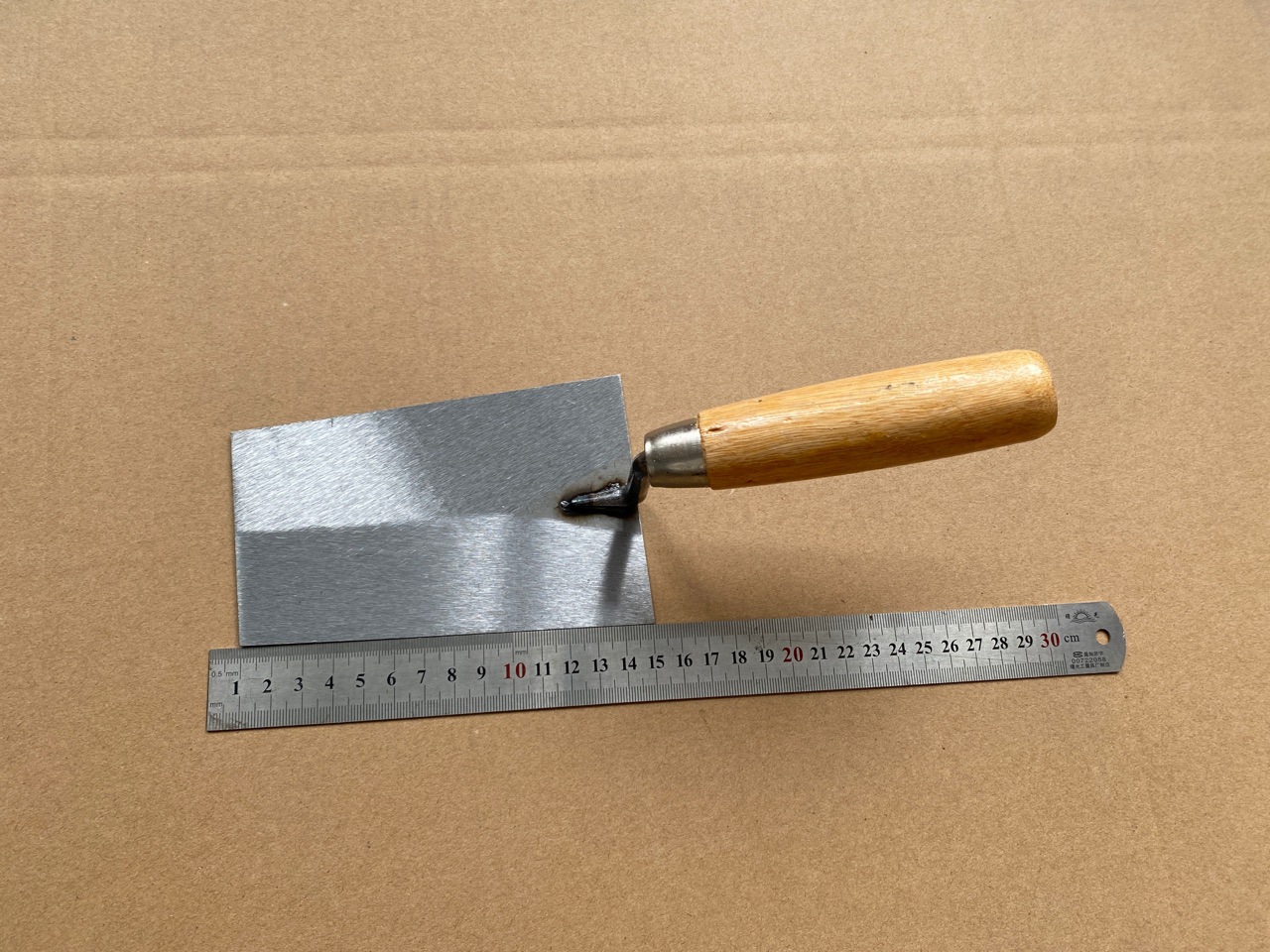 厂家直销支持砌砖刀抹泥板木柄梯形砌砖刀瓦工刀圆鼻桃型抹泥刀