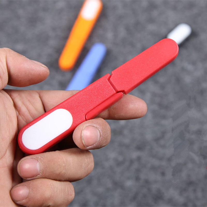 Venta al por mayor tijeras pequeñas con tapa tijeras de artes de pesca tijeras de hilo tijeras U tijeras de cuero de plomo hilo doméstico tijeras multifuncionales